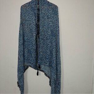 L.I.B. 100% Viscose Blue and White Patterned Fringed Oversized Scarf Wrap.